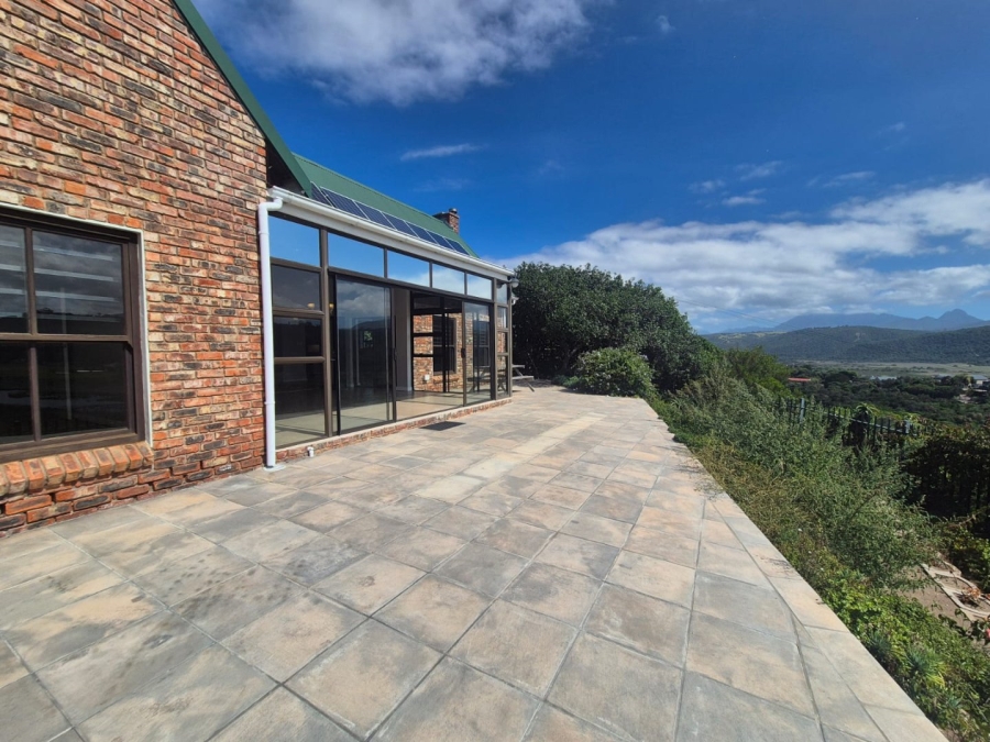 5 Bedroom Property for Sale in Wilderness Central Western Cape